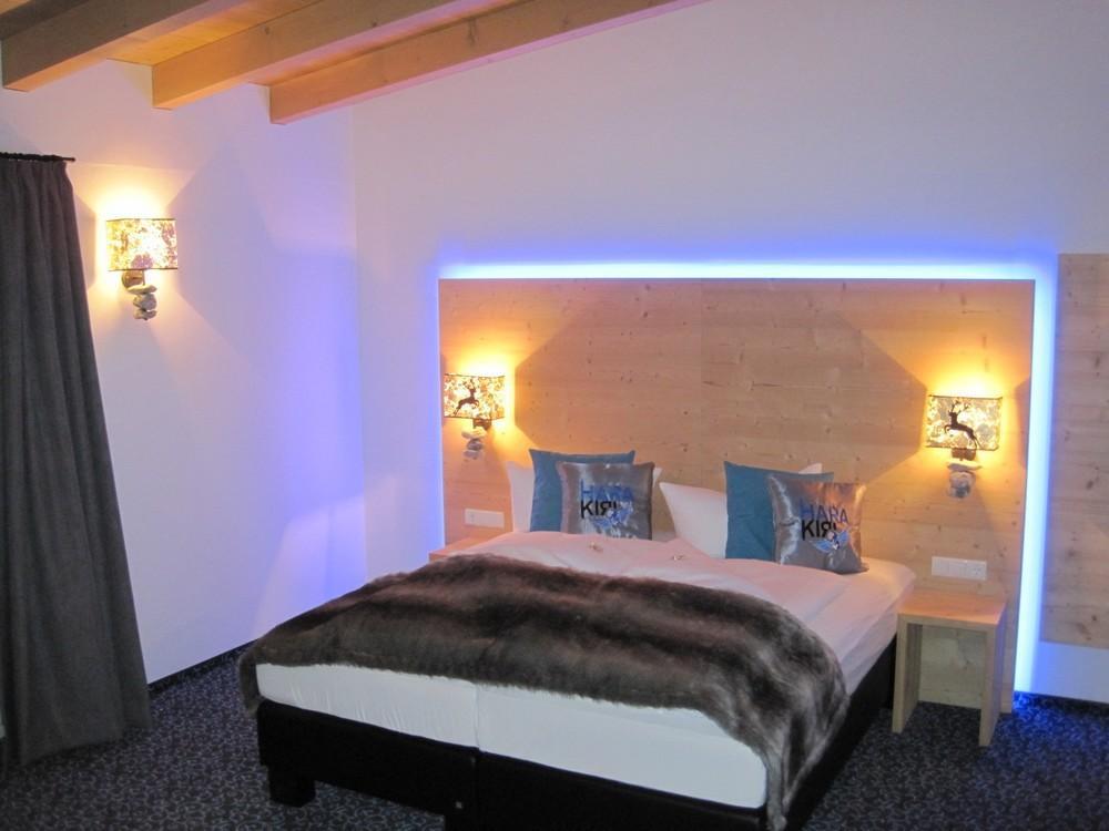 Harakiri Partyhouse Hotel Mayrhofen Quarto foto